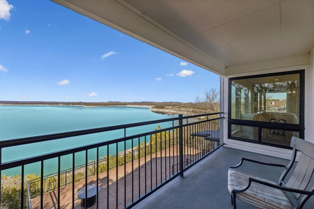 1335 Larson Drive Canyon Lake TX 78133
