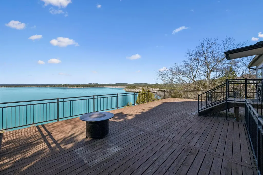 1335 Larson Drive Canyon Lake TX 78133