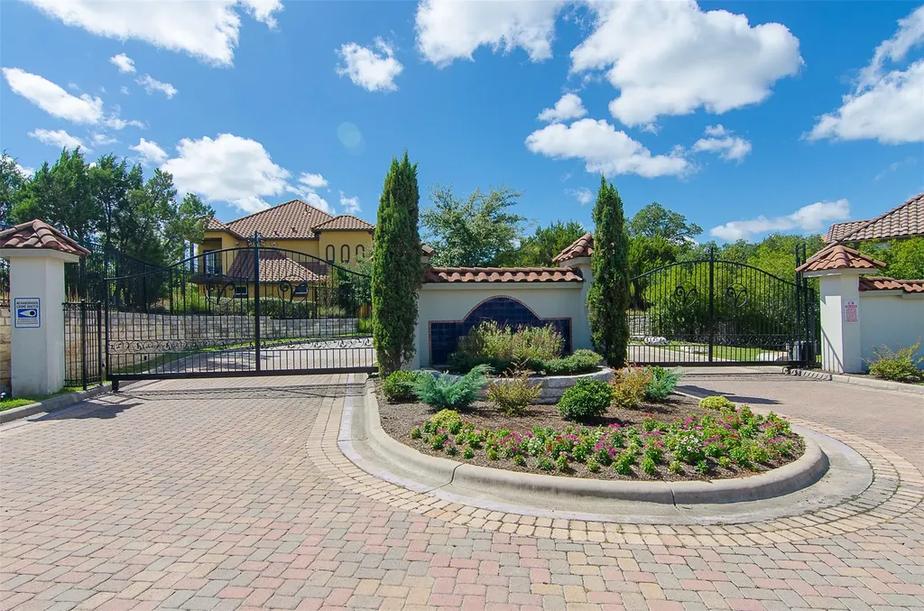 12205 Terraza Circle Austin TX 78726
