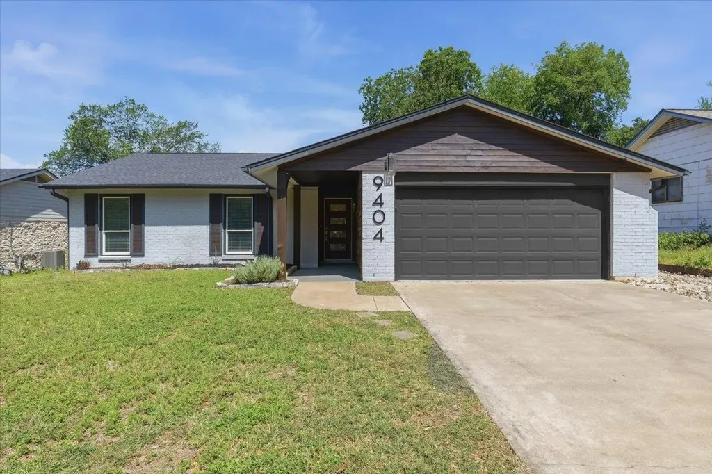 9404 Meadow Vale Austin TX 78758