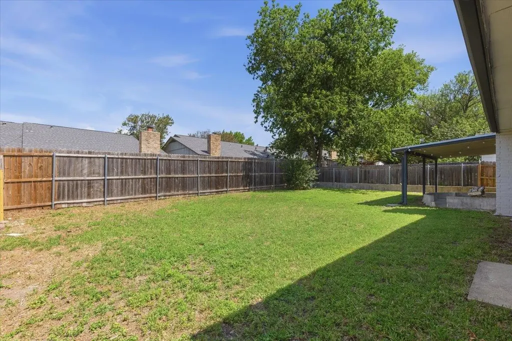 9404 Meadow Vale Austin TX 78758