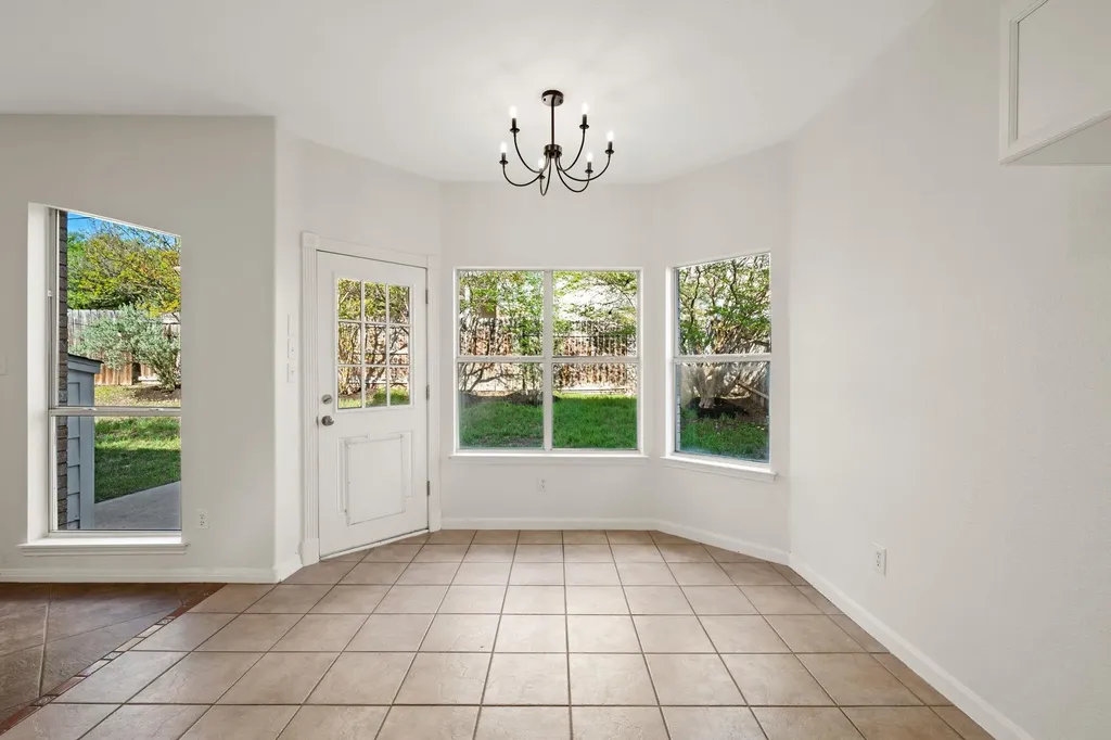 1734 Chasewood Drive Austin TX 78727
