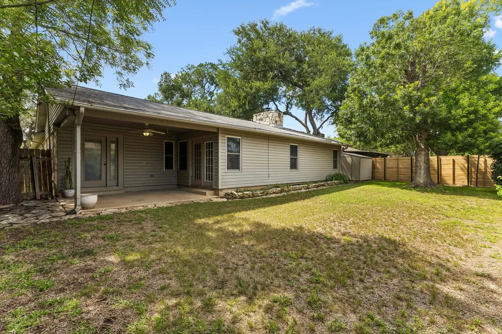 6101 Sun Vista Drive Austin TX 78749