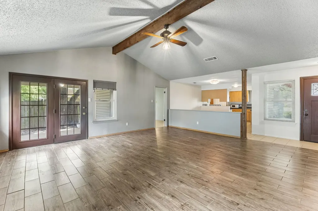 6101 Sun Vista Drive Austin TX 78749