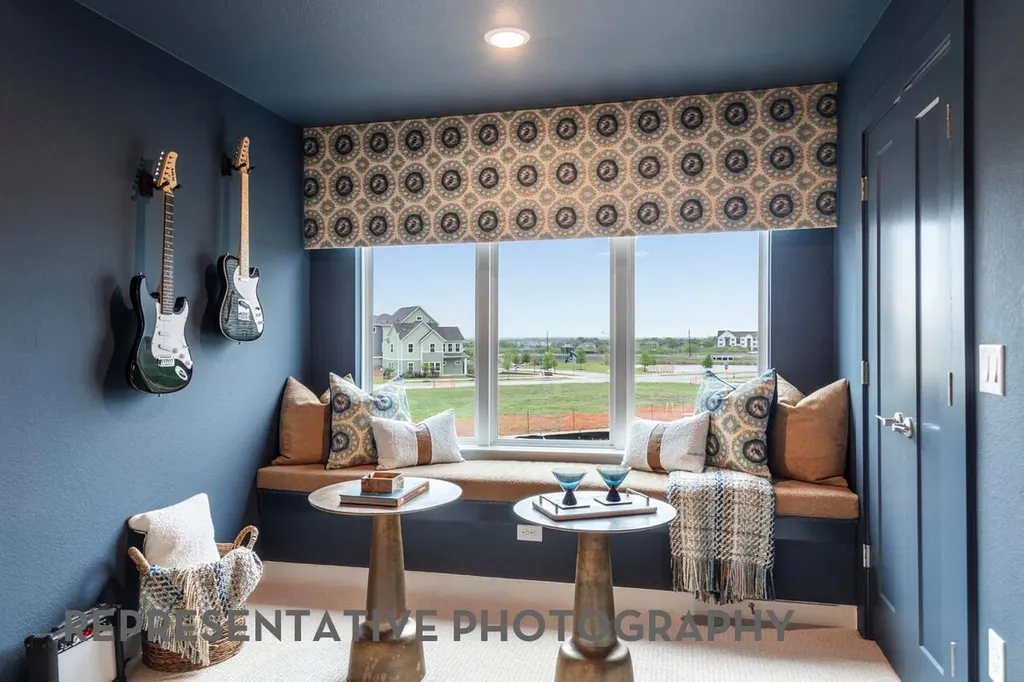 6305 Comanche Moon Trail Austin TX 78747