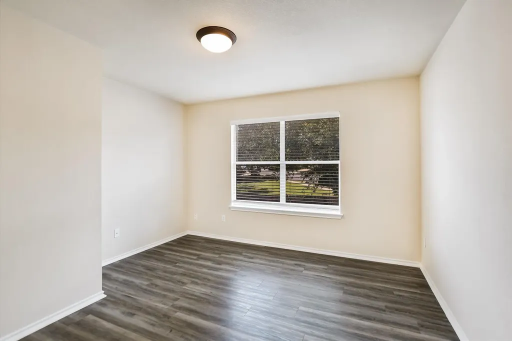 1612 Melissa Oaks Lane Austin TX 78744