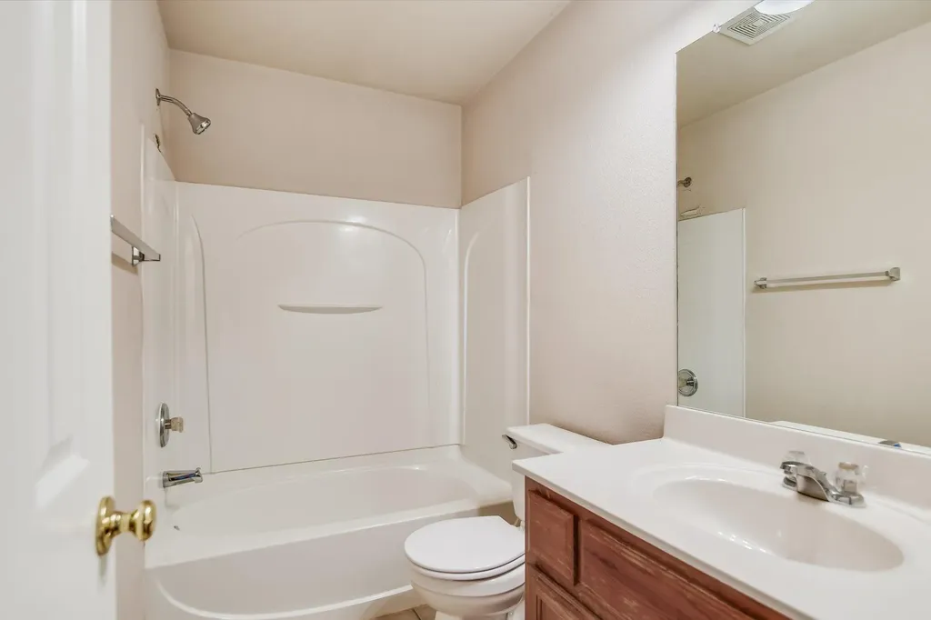 1612 Melissa Oaks Lane Austin TX 78744