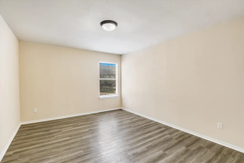 1612 Melissa Oaks Lane Austin TX 78744
