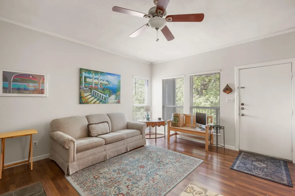 1509 W 39th 1/2 Street Austin TX 78756