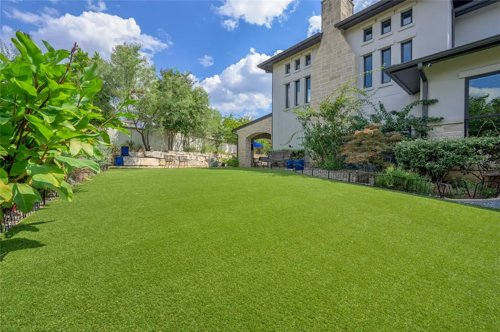 109 Bella Colinas Drive Austin TX 78738