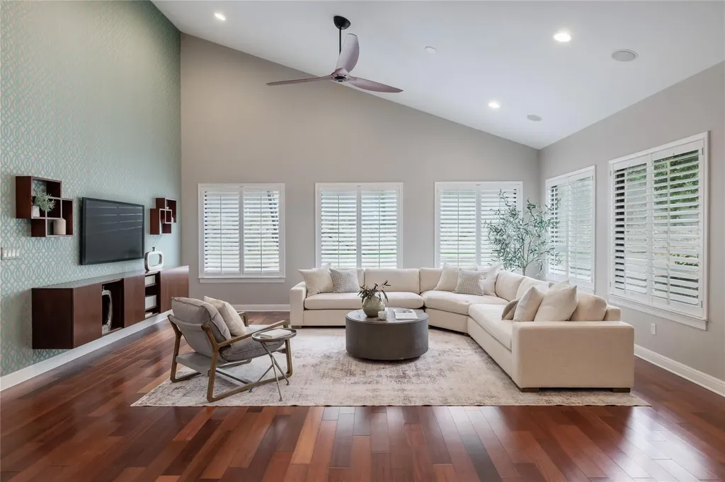 3511 Arrowhead Drive Austin TX 78731