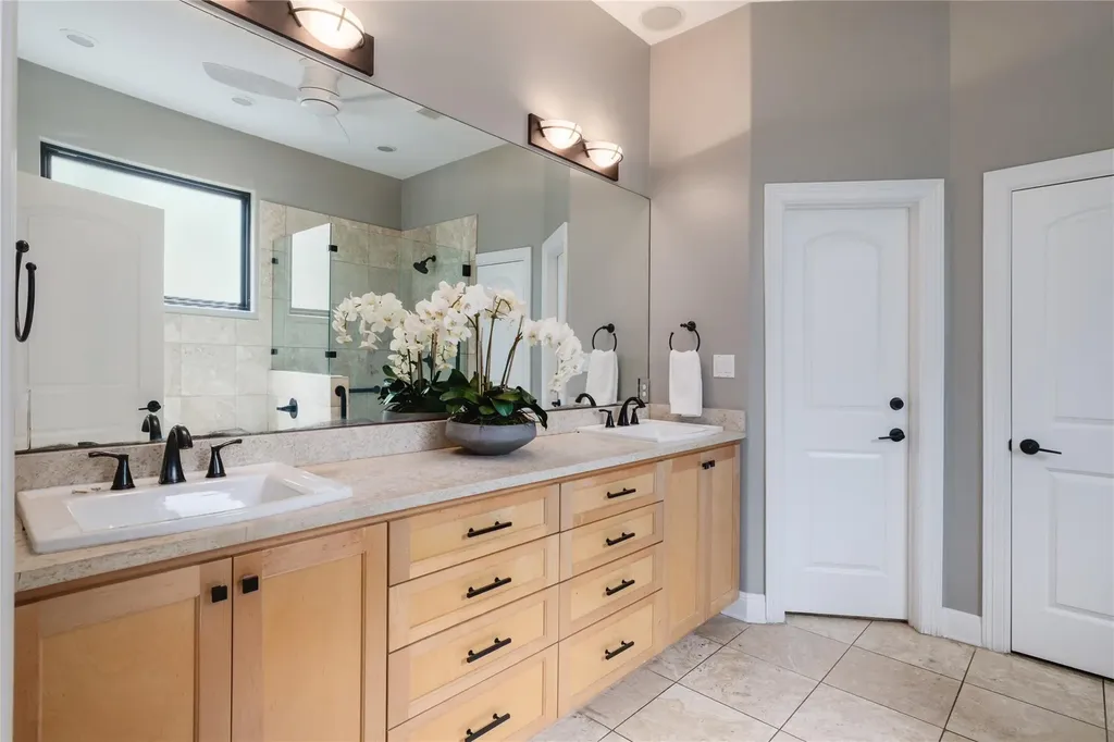 3511 Arrowhead Drive Austin TX 78731