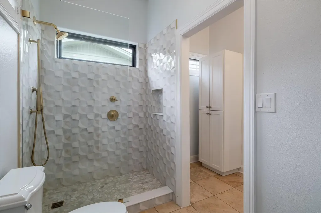 3511 Arrowhead Drive Austin TX 78731