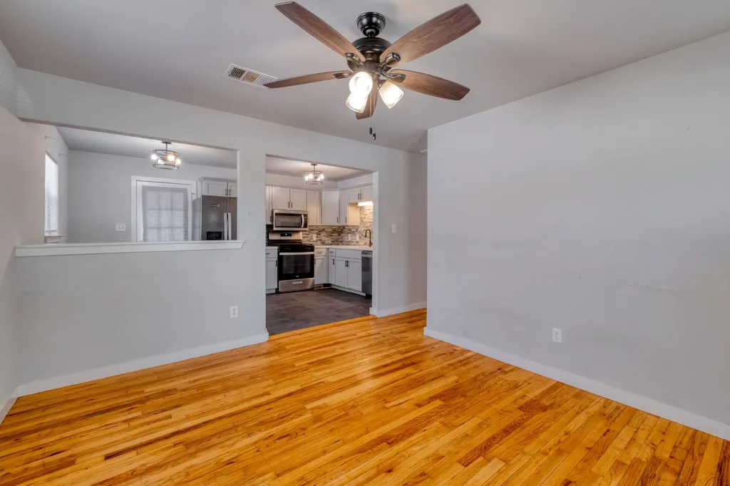 1719 Adina Street Austin TX 78721