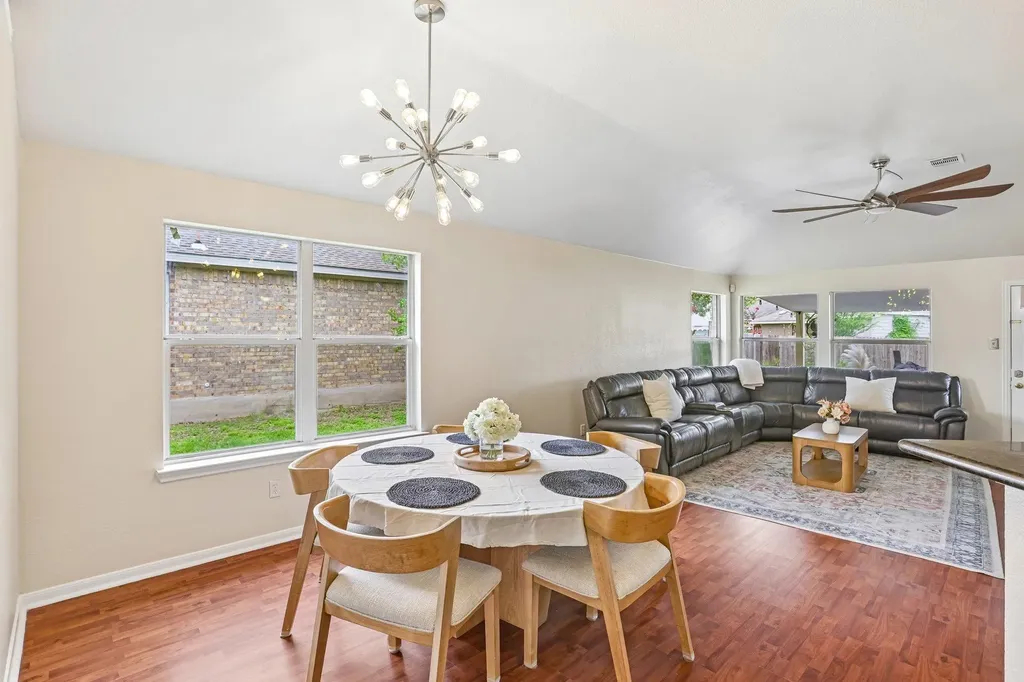 255 Paddington Drive Kyle TX 78640