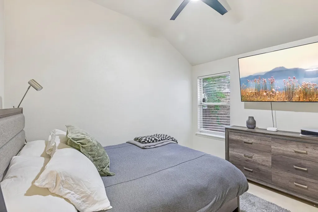 255 Paddington Drive Kyle TX 78640