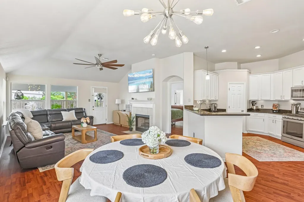 255 Paddington Drive Kyle TX 78640