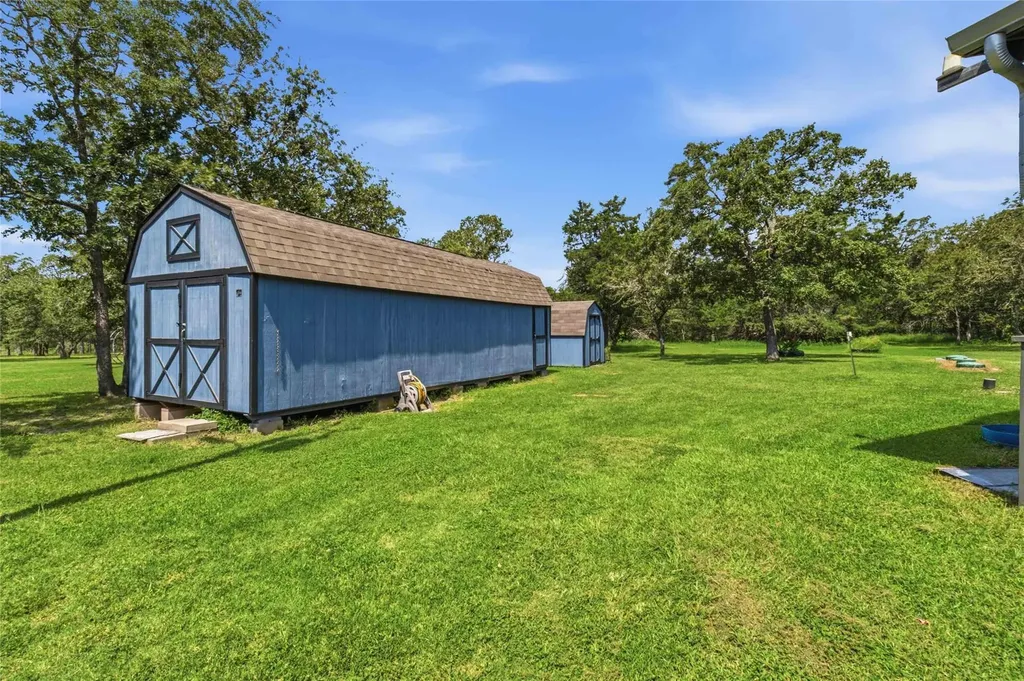 7921 Vista Ranch Road Smithville TX 78957