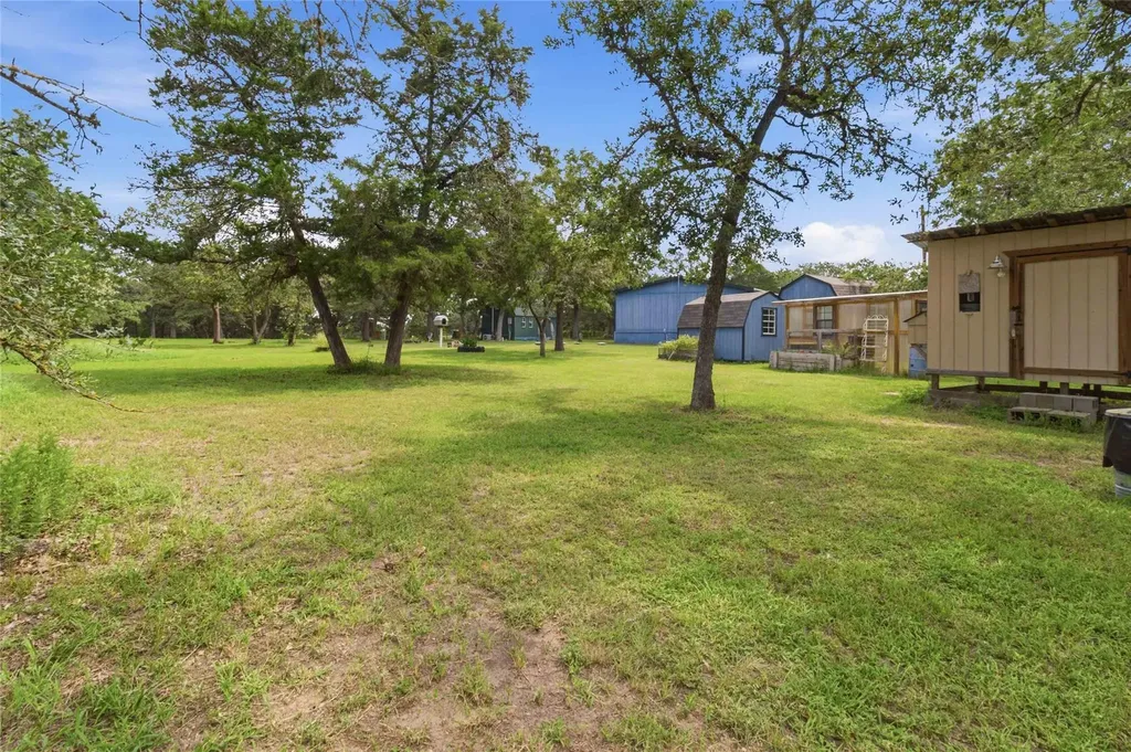 7921 Vista Ranch Road Smithville TX 78957
