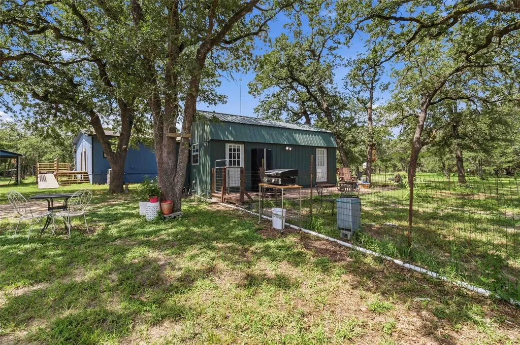 7921 Vista Ranch Road Smithville TX 78957