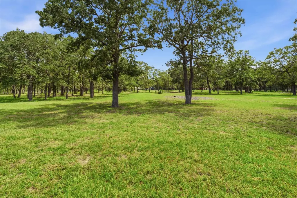 7921 Vista Ranch Road Smithville TX 78957