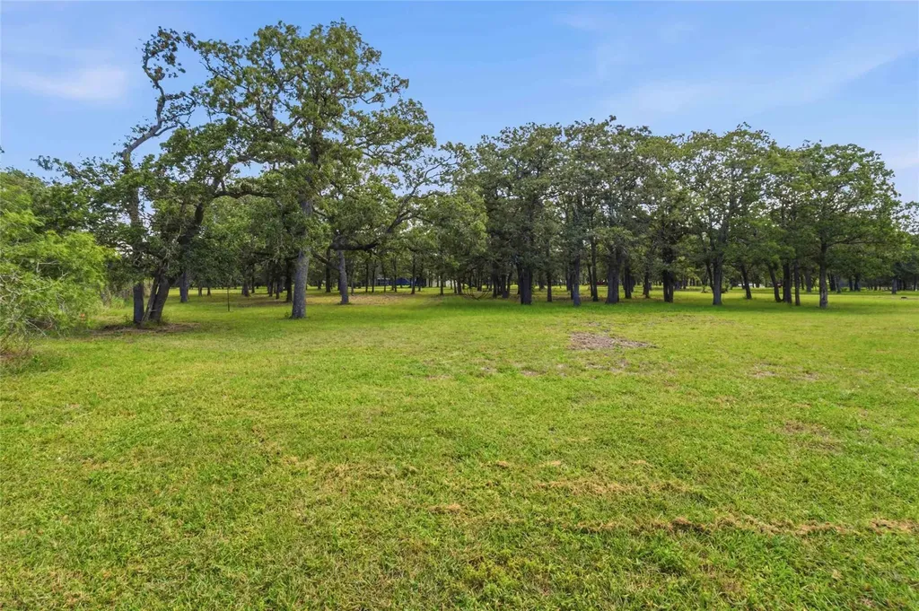 7921 Vista Ranch Road Smithville TX 78957