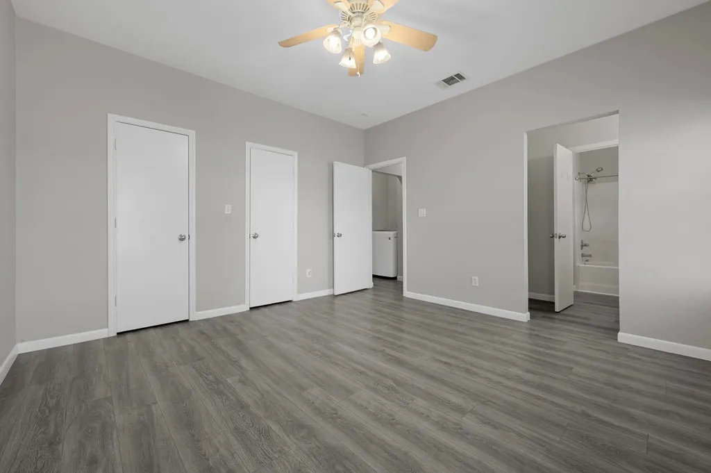 106 Shenandoah Trail Elgin TX 78621