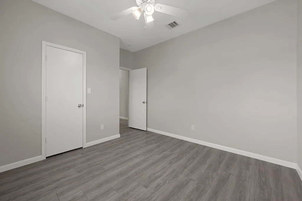 106 Shenandoah Trail Elgin TX 78621