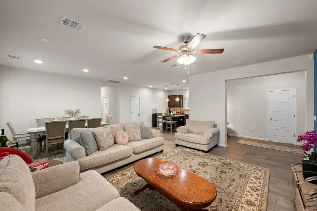 6109 Arbor Crest Lane Austin TX 78747