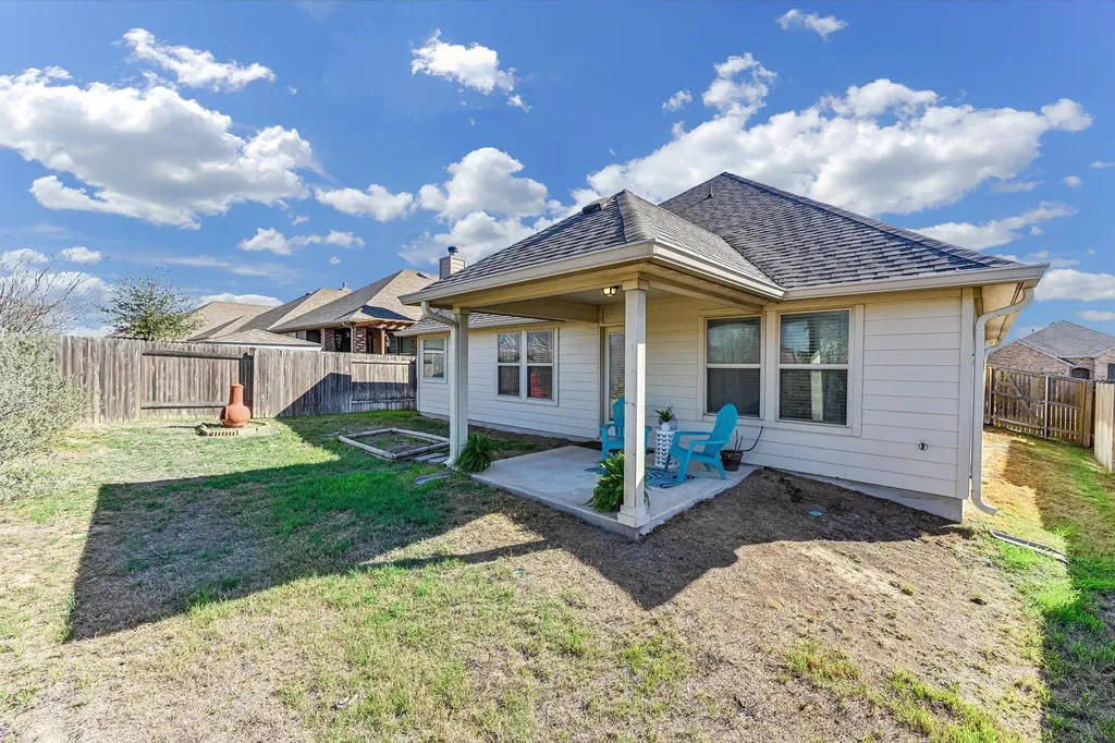 135 Tailwind Drive Kyle TX 78640