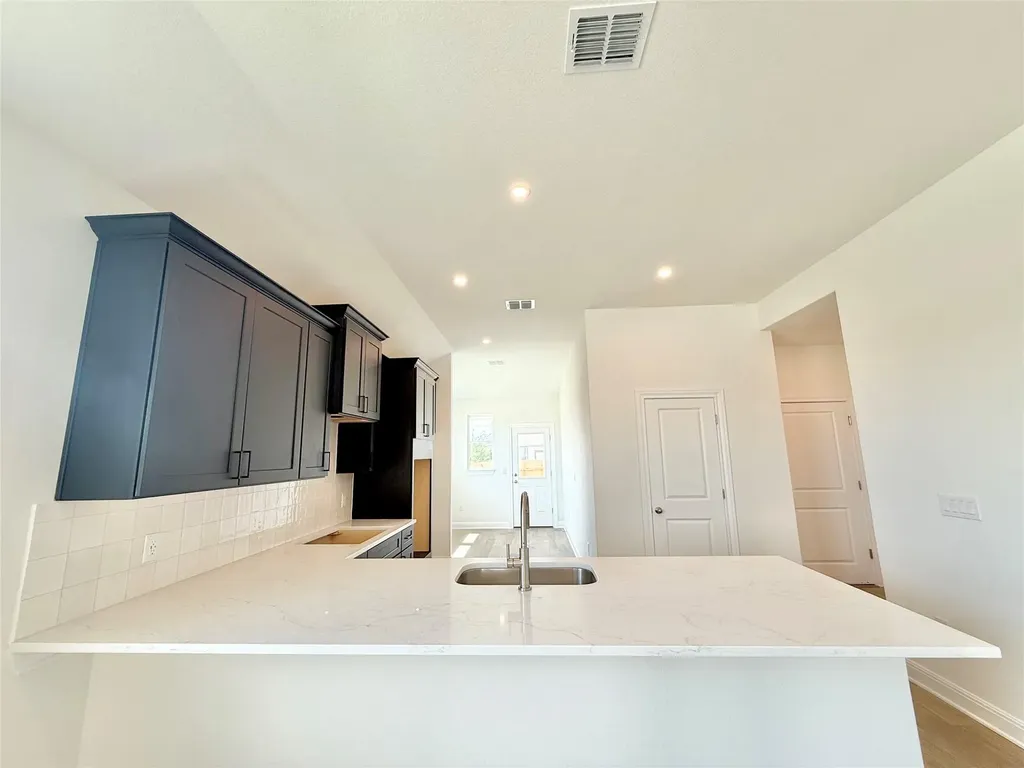 367 Porter Country Parkway Buda TX 78610