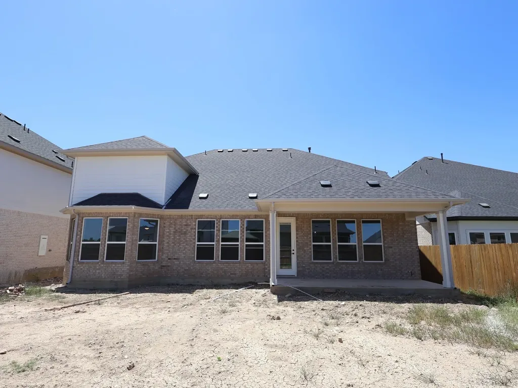 3721 Plentywood Lane Leander TX 78641