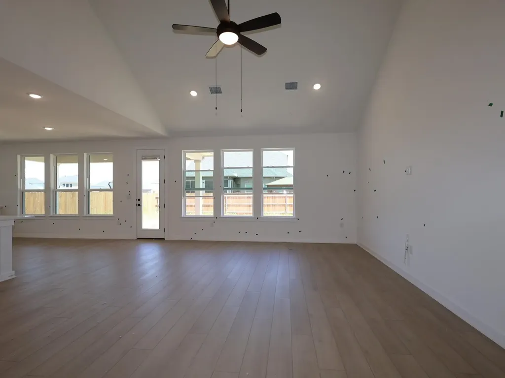3721 Plentywood Lane Leander TX 78641