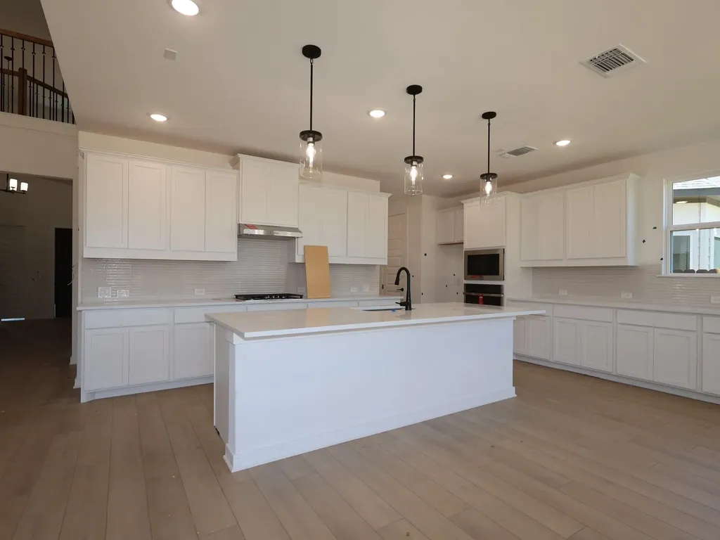 3721 Plentywood Lane Leander TX 78641