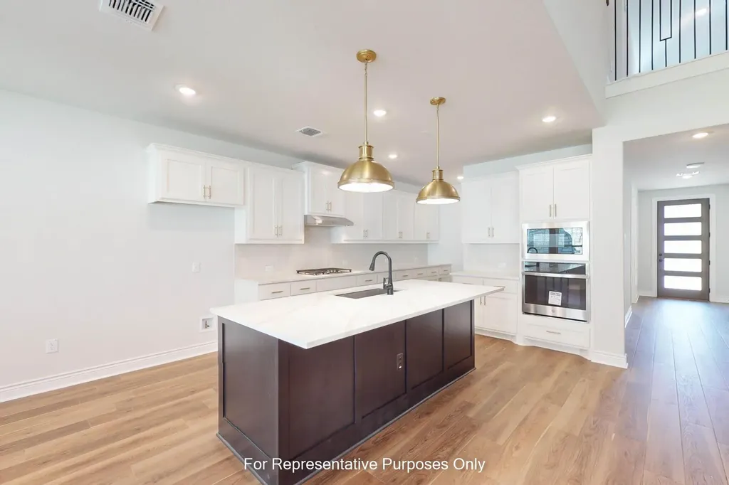 3721 Plentywood Lane Leander TX 78641