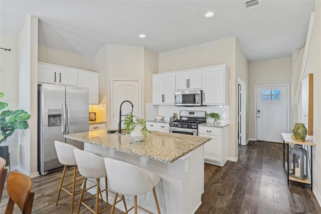152 Marienfeld Lane Georgetown TX 78626