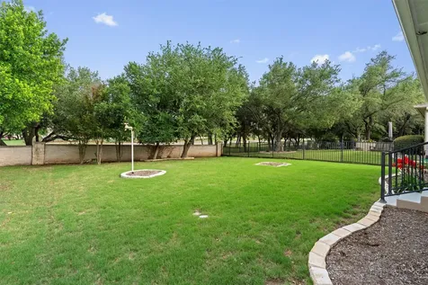 318 Barrington Farm Court Georgetown TX 78633