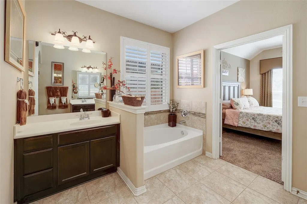 317 Orchard Hill Trail Buda TX 78610