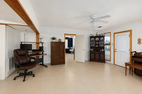1009 Private Road 1024 Hallettsville TX 77964