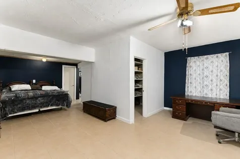 1009 Private Road 1024 Hallettsville TX 77964
