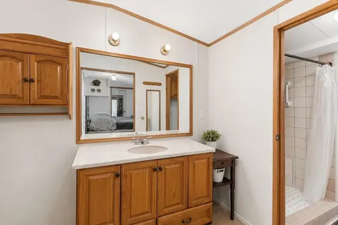 1009 Private Road 1024 Hallettsville TX 77964