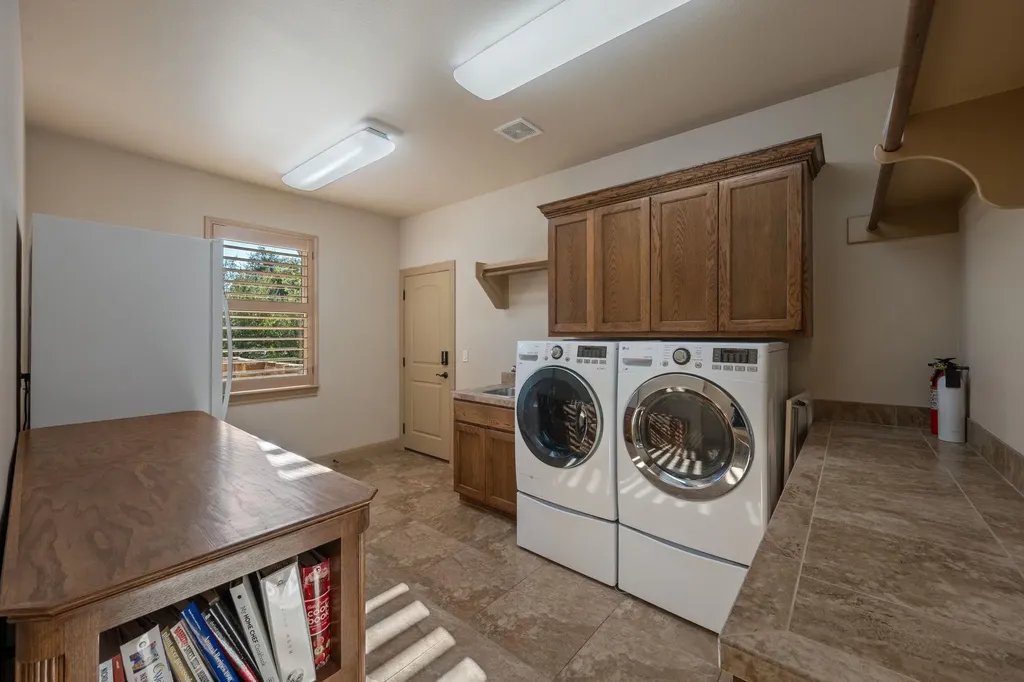 204 Overlook Court Georgetown TX 78628