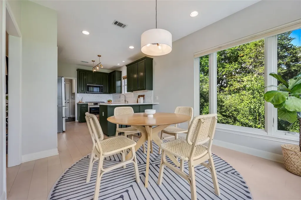6403 Copperlily Cove Austin TX 78759
