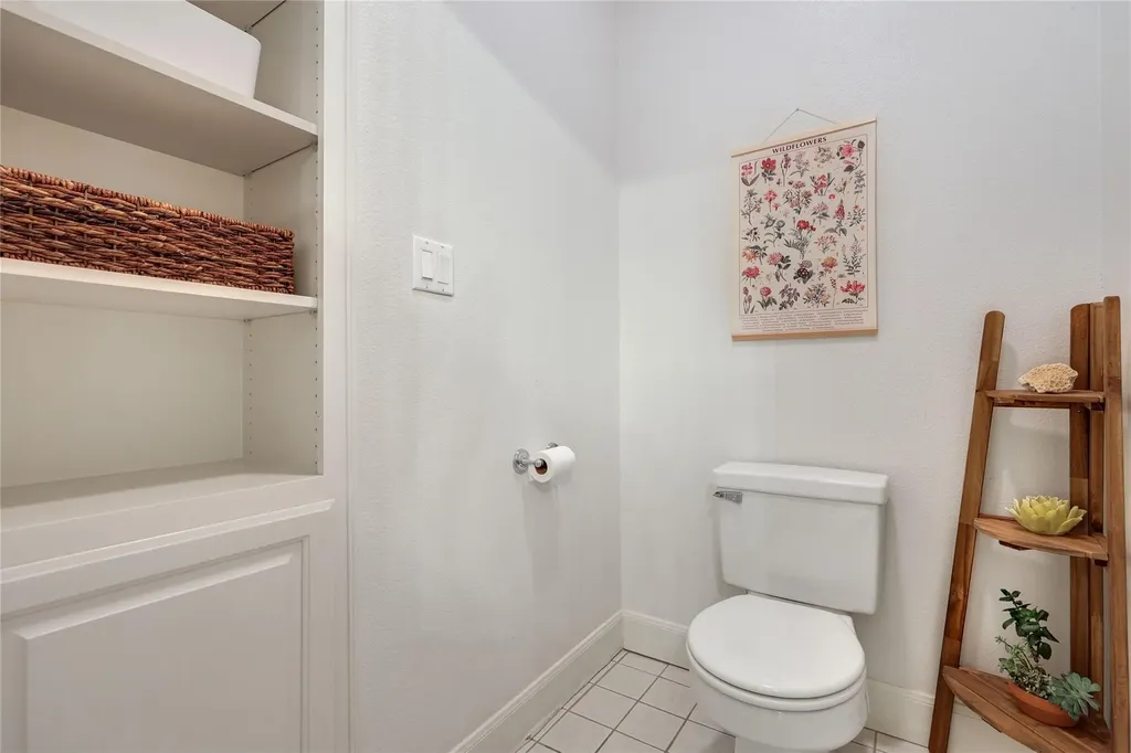 6403 Copperlily Cove Austin TX 78759