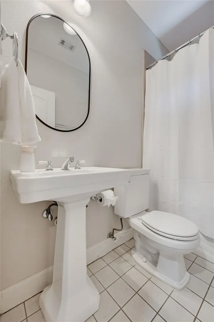 6403 Copperlily Cove Austin TX 78759