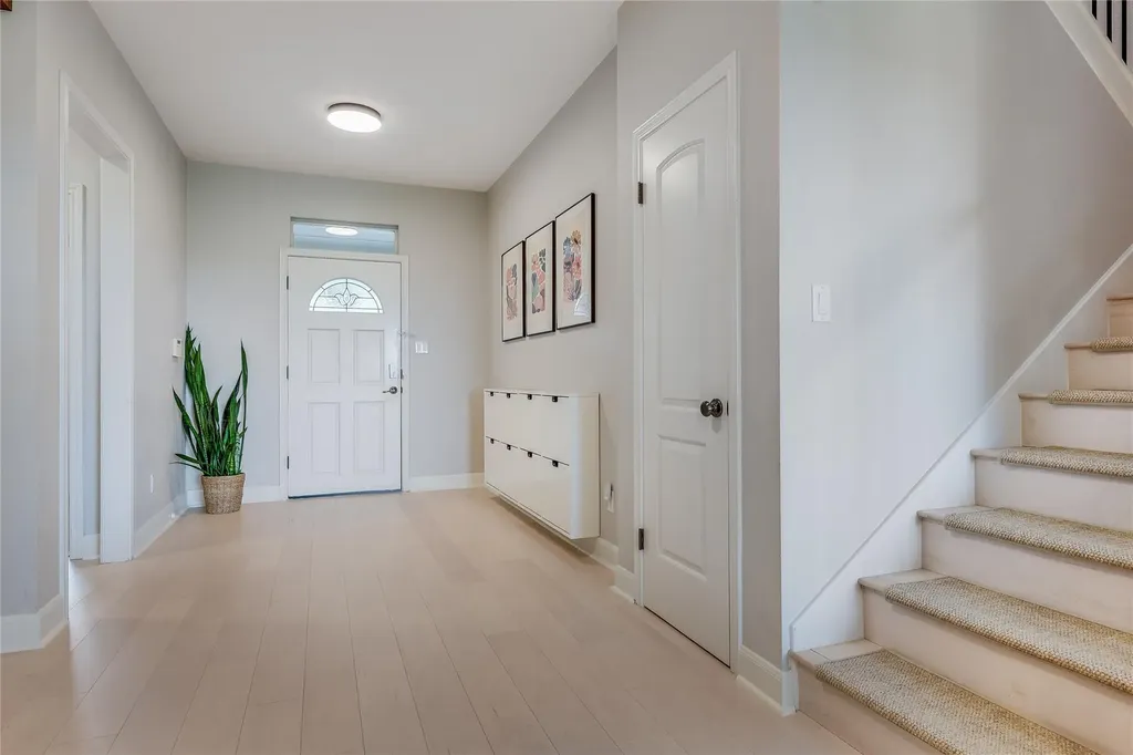 6403 Copperlily Cove Austin TX 78759