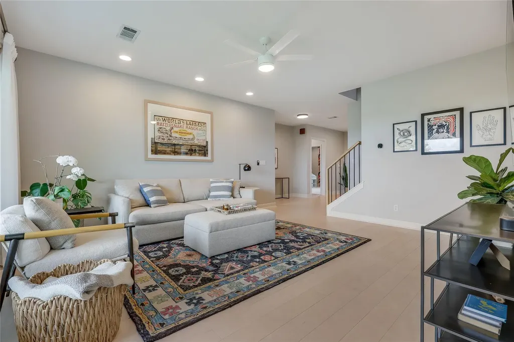 6403 Copperlily Cove Austin TX 78759