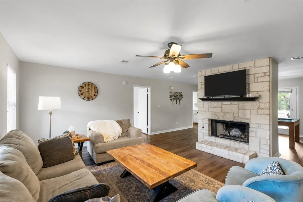 21413 Patton Avenue Lago Vista TX 78645