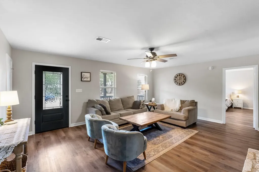 21413 Patton Avenue Lago Vista TX 78645