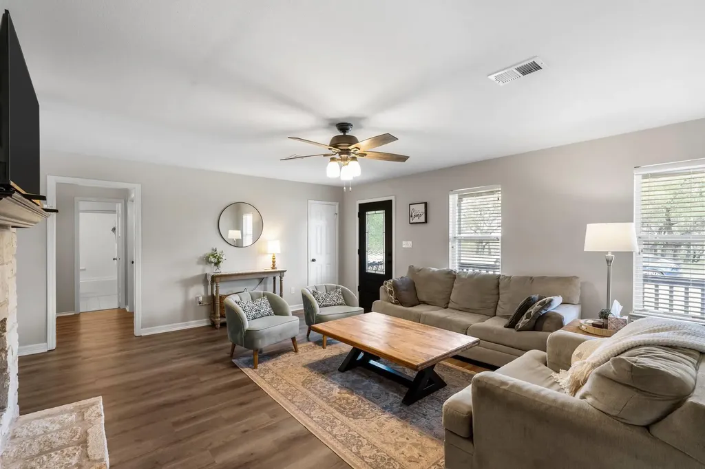 21413 Patton Avenue Lago Vista TX 78645